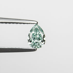 0.32ct 5.48x3.95x2.17mm GIA Fancy Vivid Bluish Green Pear Brilliant 24131-01