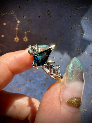 14k Sapphire Luna