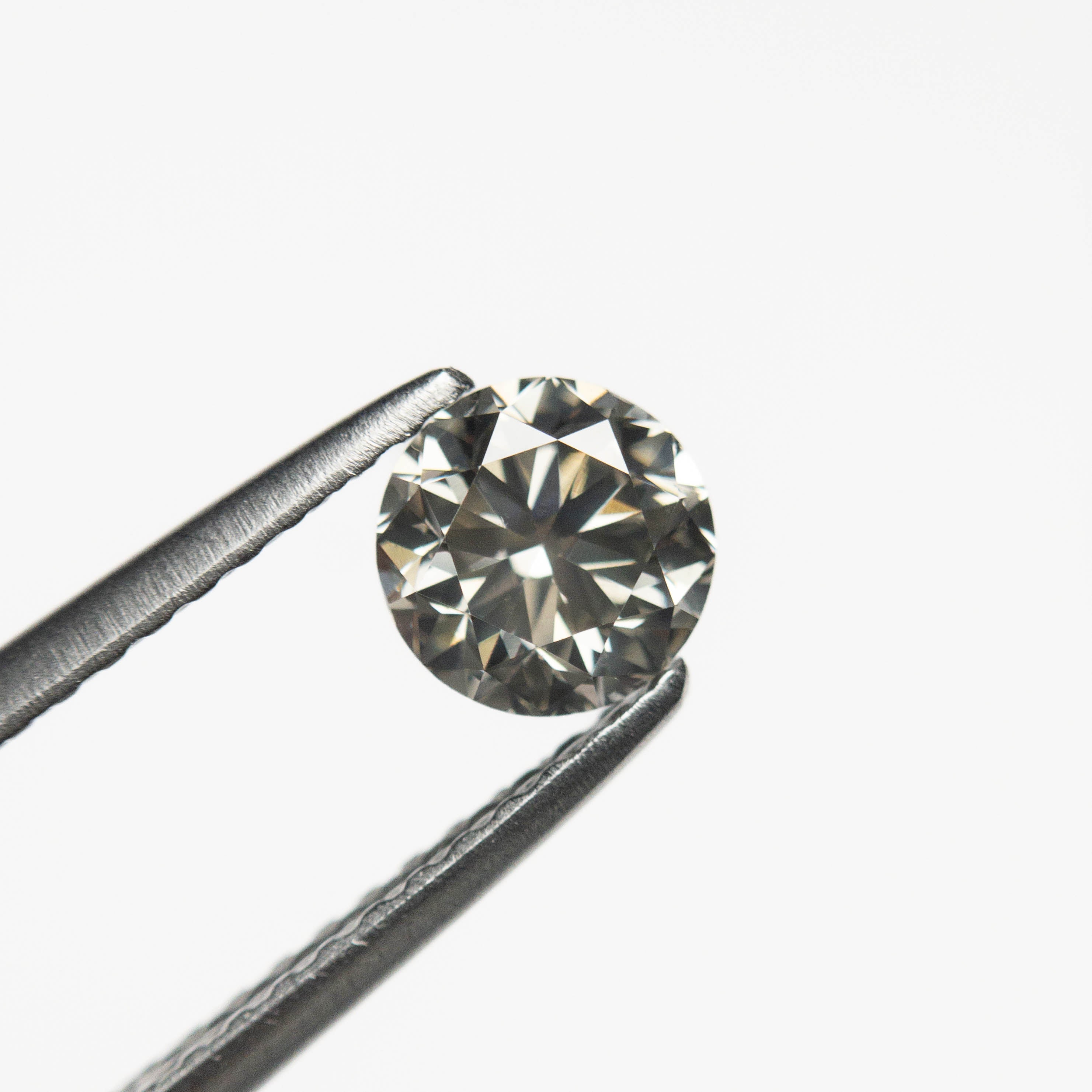 0.60ct 5.14-5.15x3.50mm Fancy Grey Round Brilliant 18968-17