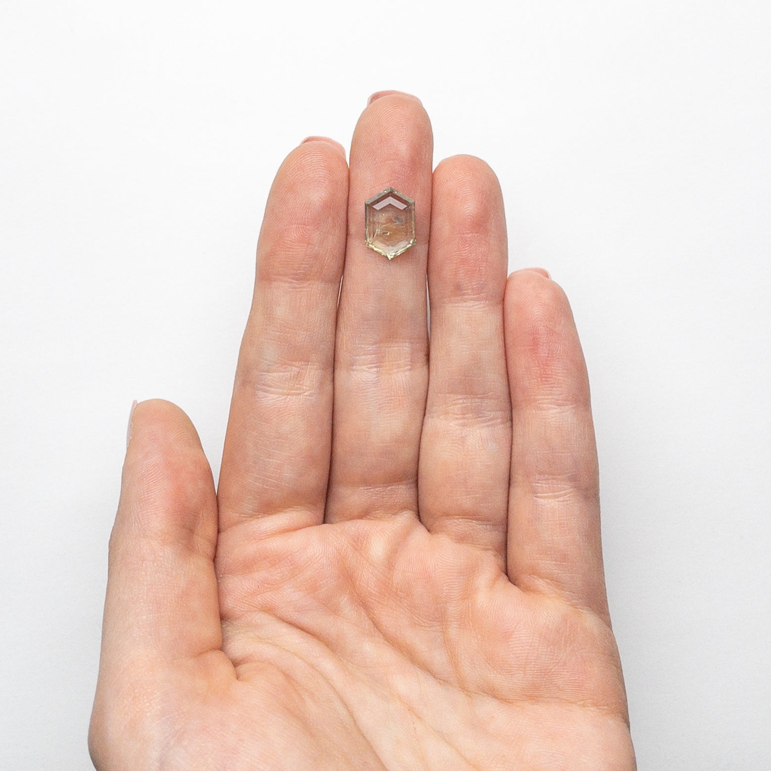 unique-id-9b8c22ff-279d-4f83-a74f-5d435011652d