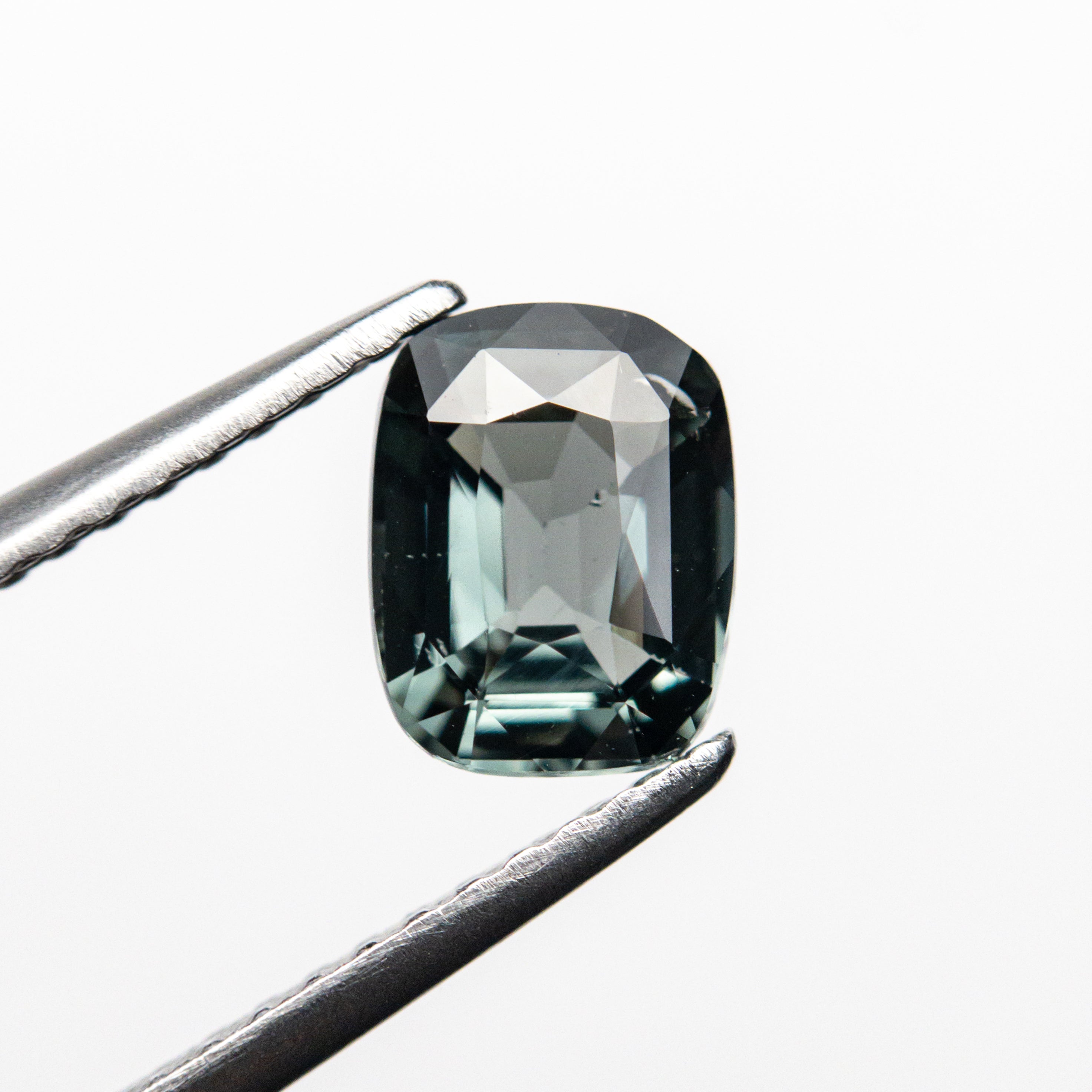 1.11ct 6.90x5.36x3.13mm Cushion Brilliant Sapphire 22940-01