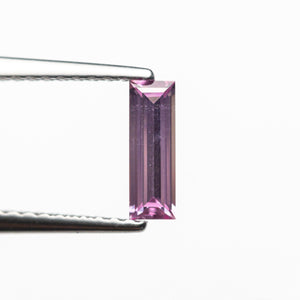 0.35ct 7.60x2.53x1.62mm Baguette Step Cut Sapphire 23149-01