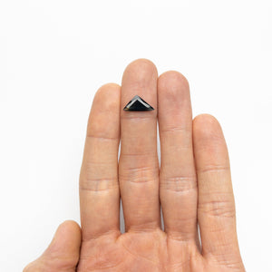 1.58ct 14.19x7.18x1.99mm Triangle Portrait Cut Sapphire 23433-34