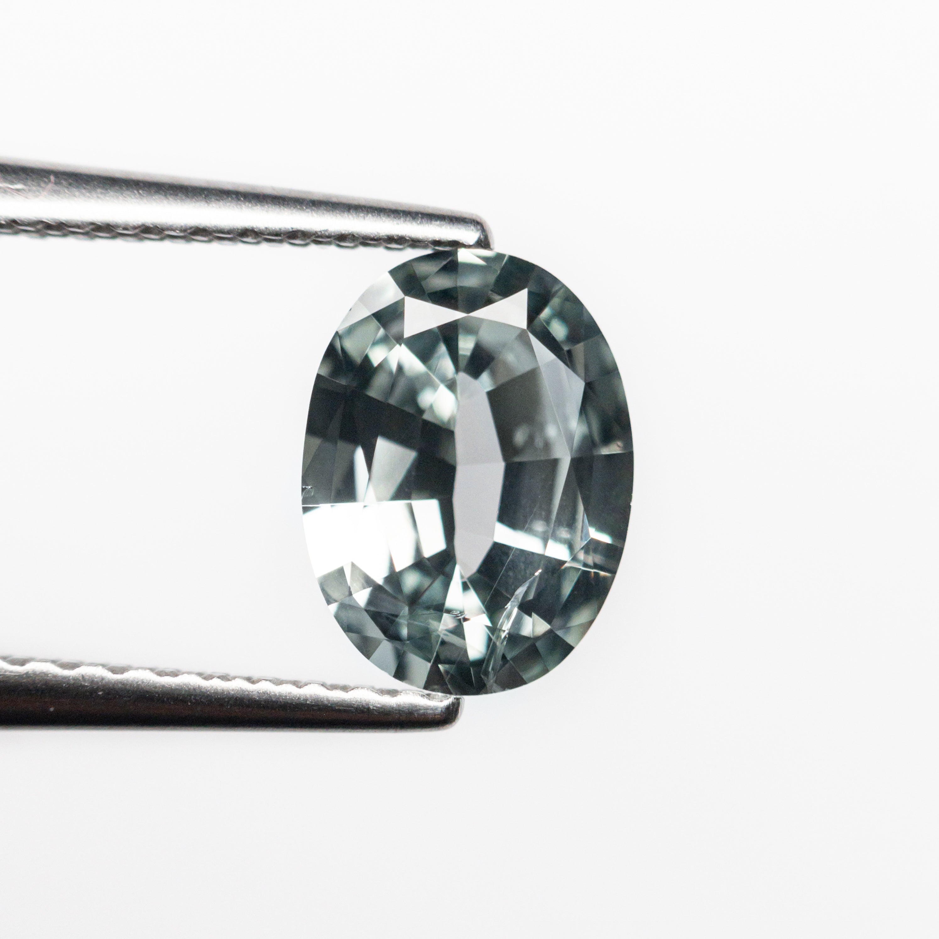 1.02ct 7.78x5.79x2.97mm Oval Brilliant Sapphire 23447-06