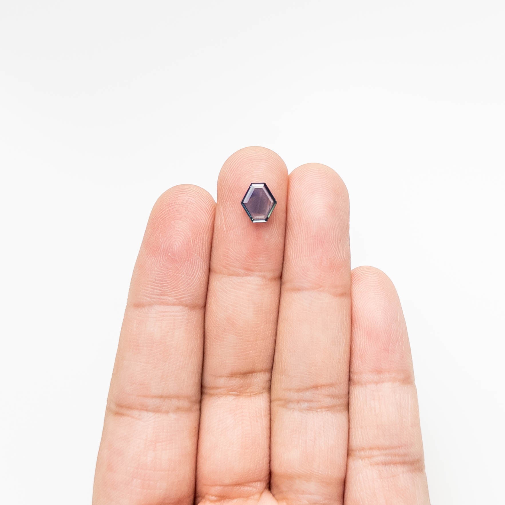 1.06ct 7.92x7.44x1.61mm Hexagon Portrait Cut Sapphire 23474-46