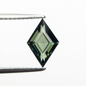 1.00ct 9.46x6.21x3.08mm Lozenge Step Cut Sapphire 23496-05
