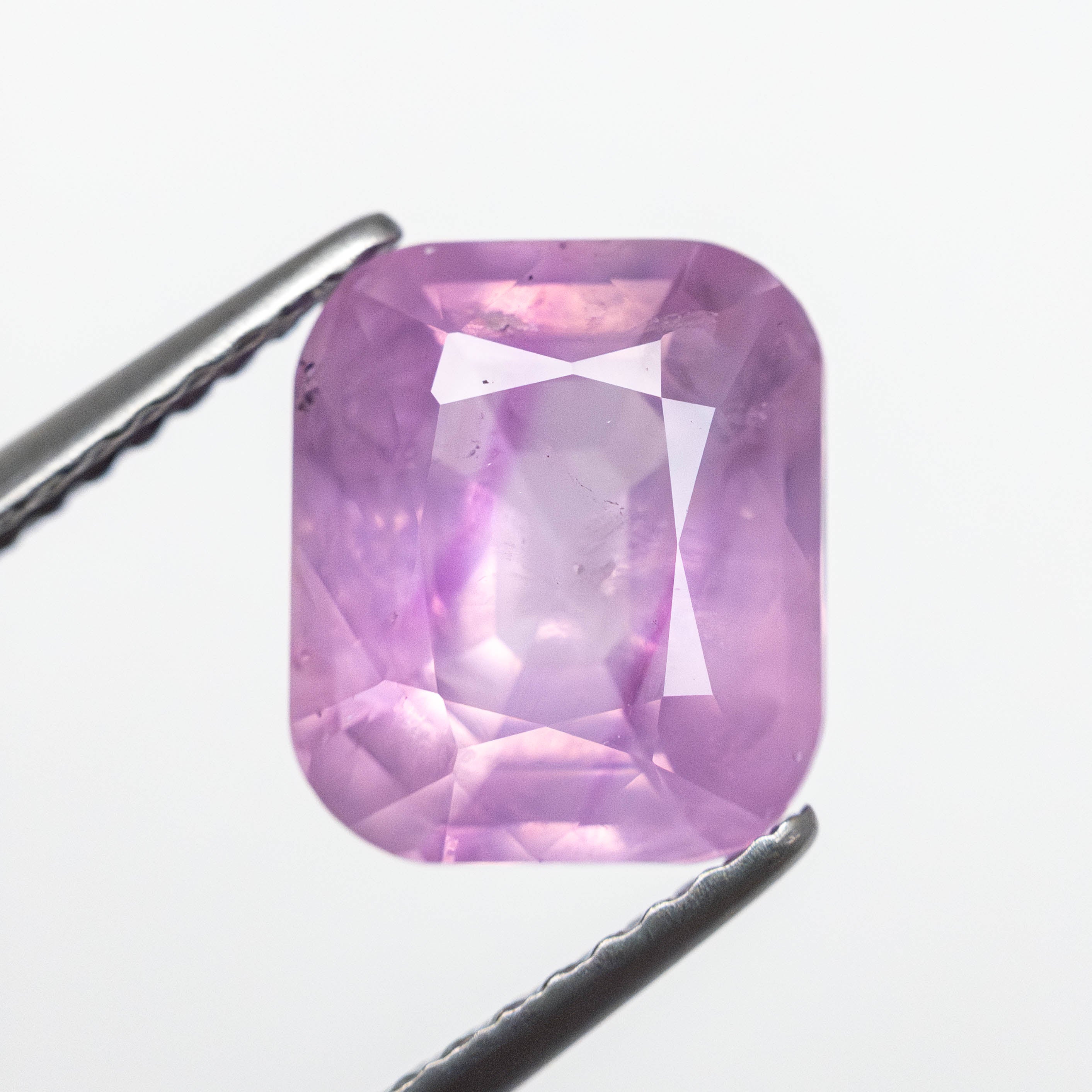 3.07ct 9.11x7.77x4.68mm Cushion Brilliant Sapphire 23616-01