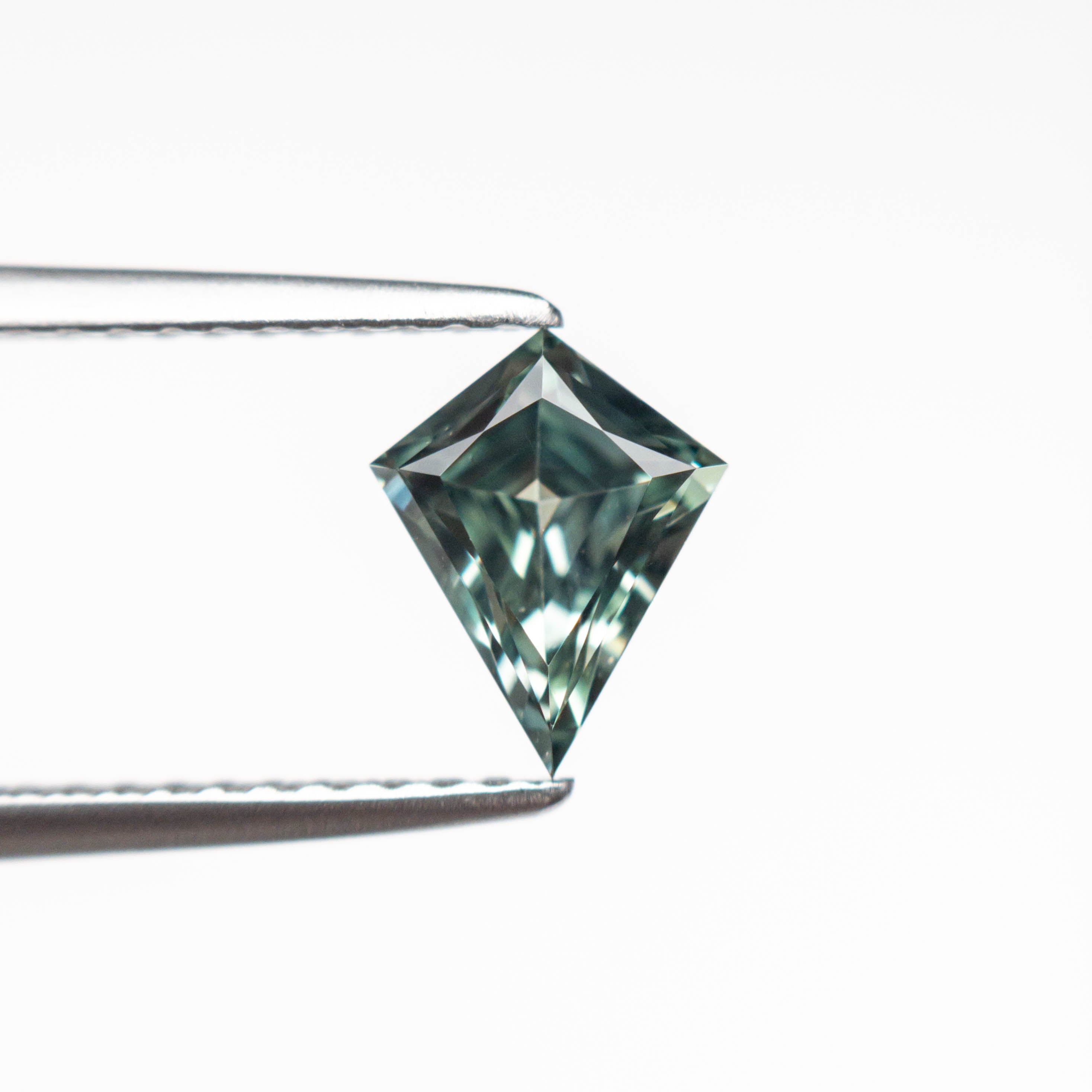0.93ct 7.62x6.11x3.67mm Kite Step Cut Sapphire 23671-01