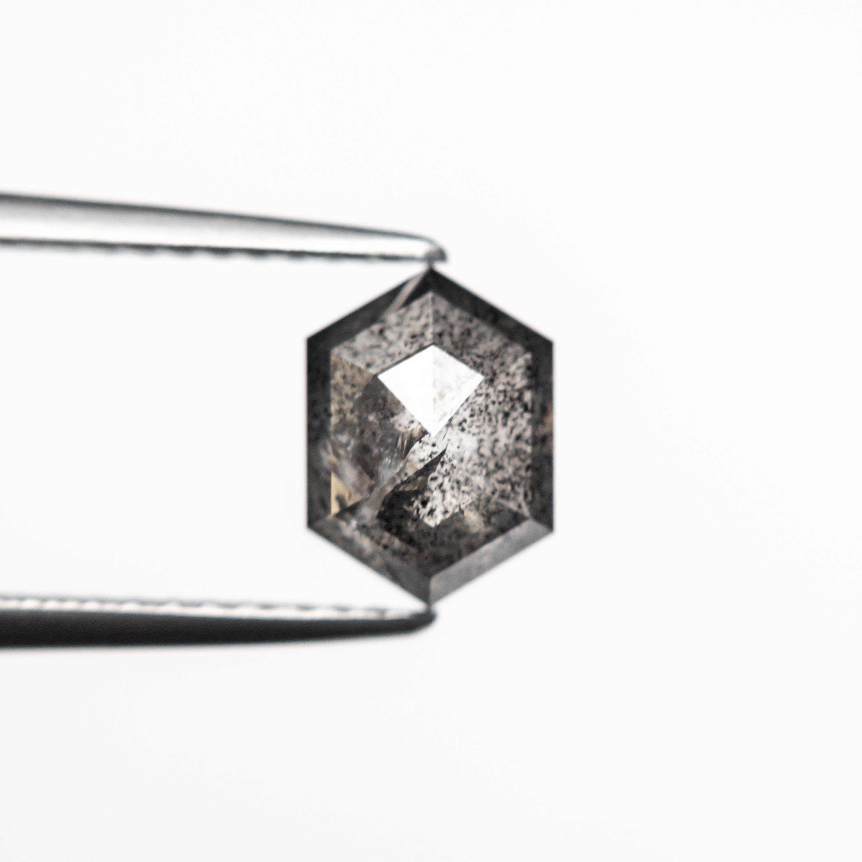 1.68ct 7.89x5.76x3.87mm Hexagon Step Cut 23835-04