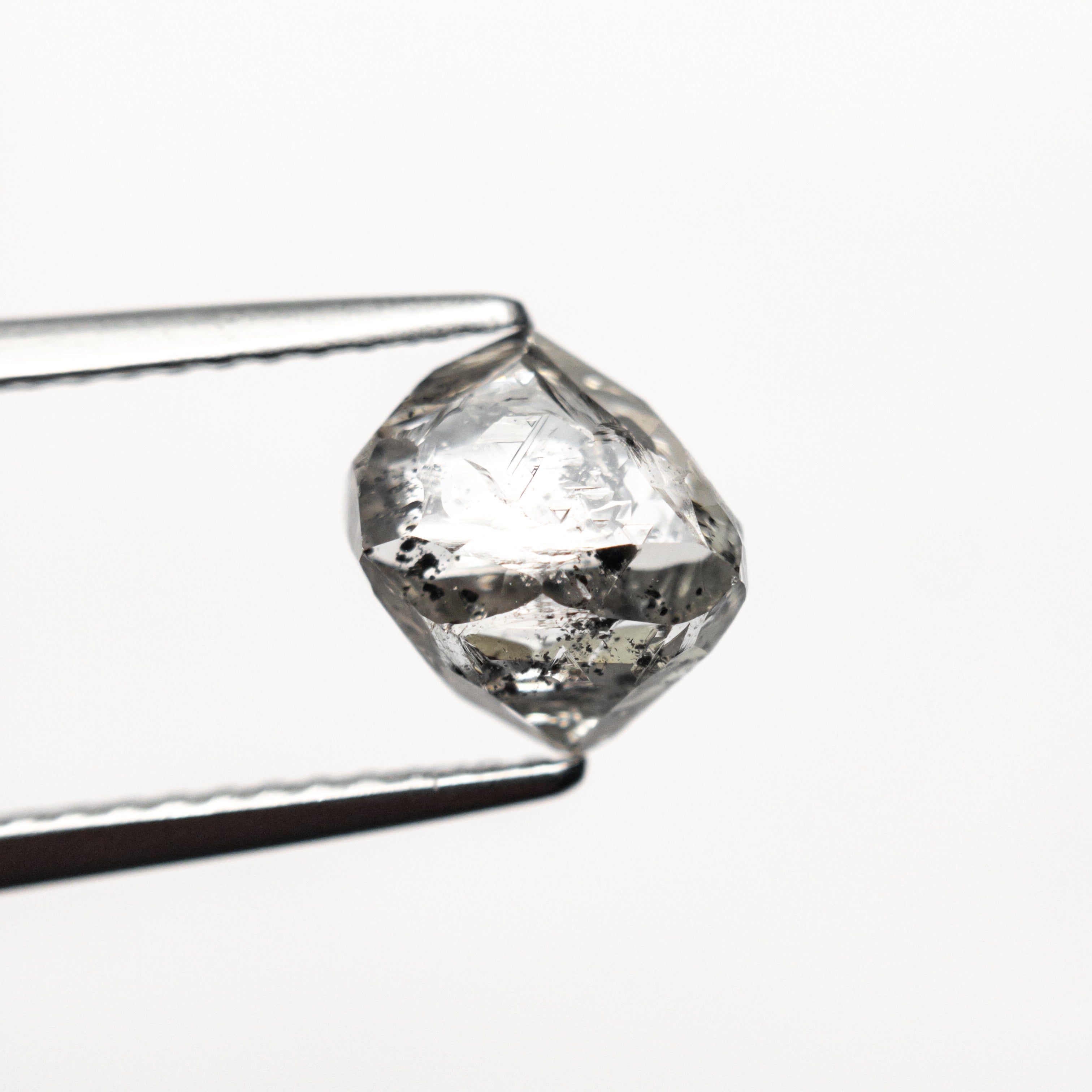 2.50ct 7.37x6.80x5.66mm Octahedron 🇨🇦 24050-01