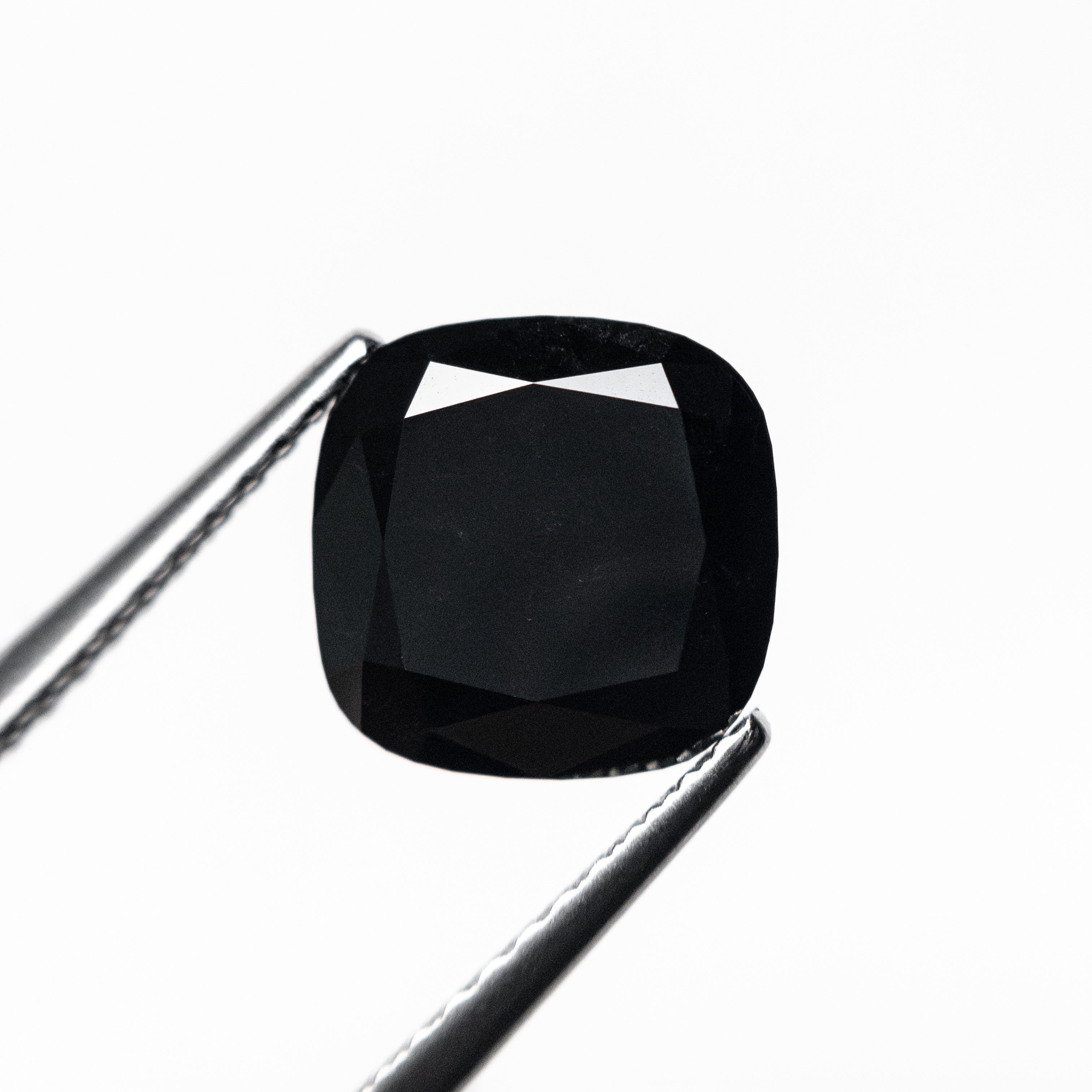 2.47ct 8.13x8.07x3.95mm Cushion Double Cut 25473-01