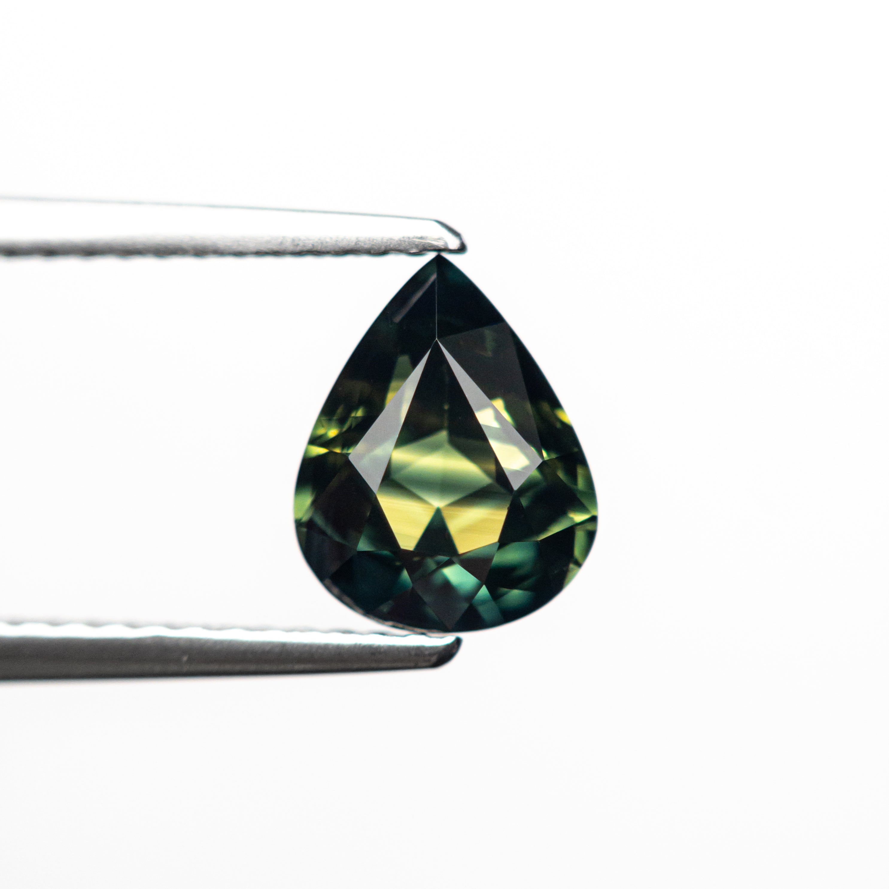 1.54ct 8.05x6.50x4.30mm Pear Brilliant Sapphire 26329-06