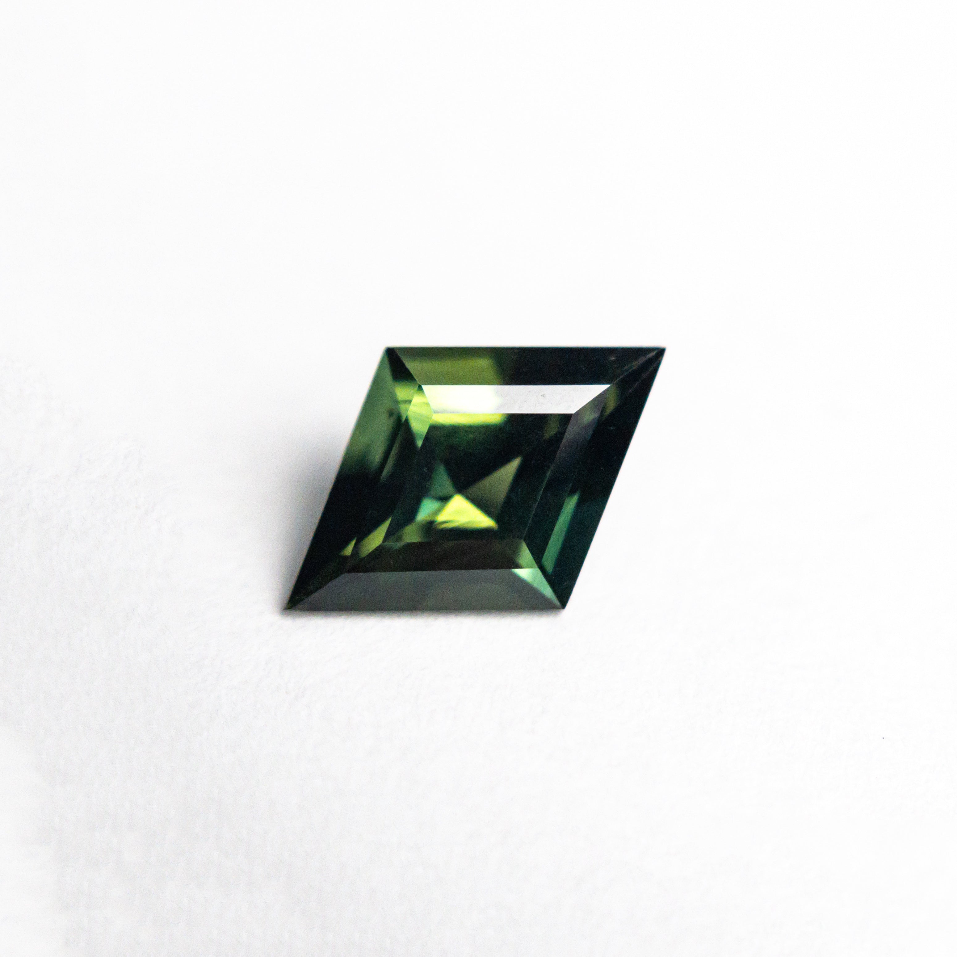1.02ct 9.57x6.54x3.58mm Kite Step Cut Sapphire 26513-01