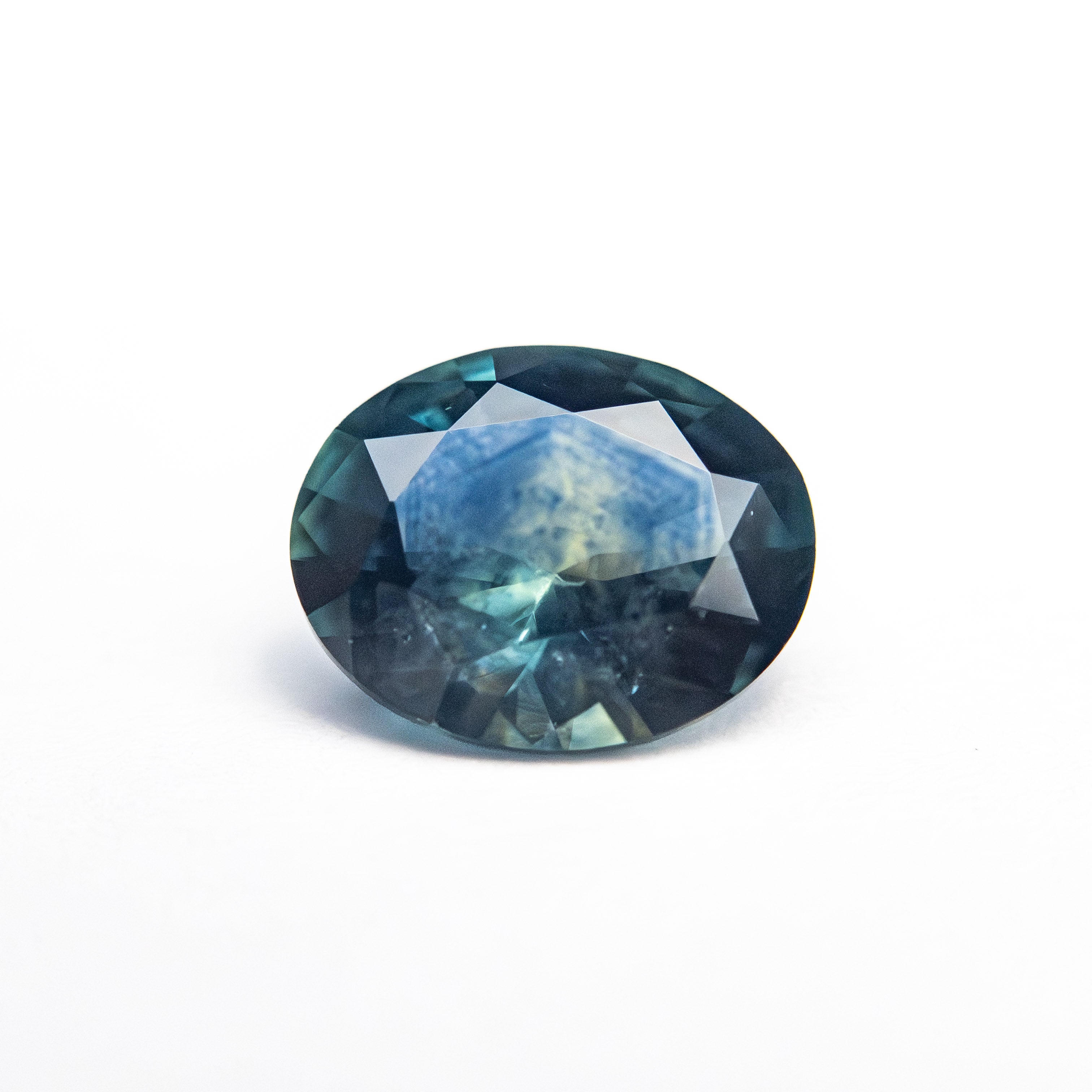 1.44ct 7.84x6.32x3.84mm Oval Brilliant Sapphire 26525-01