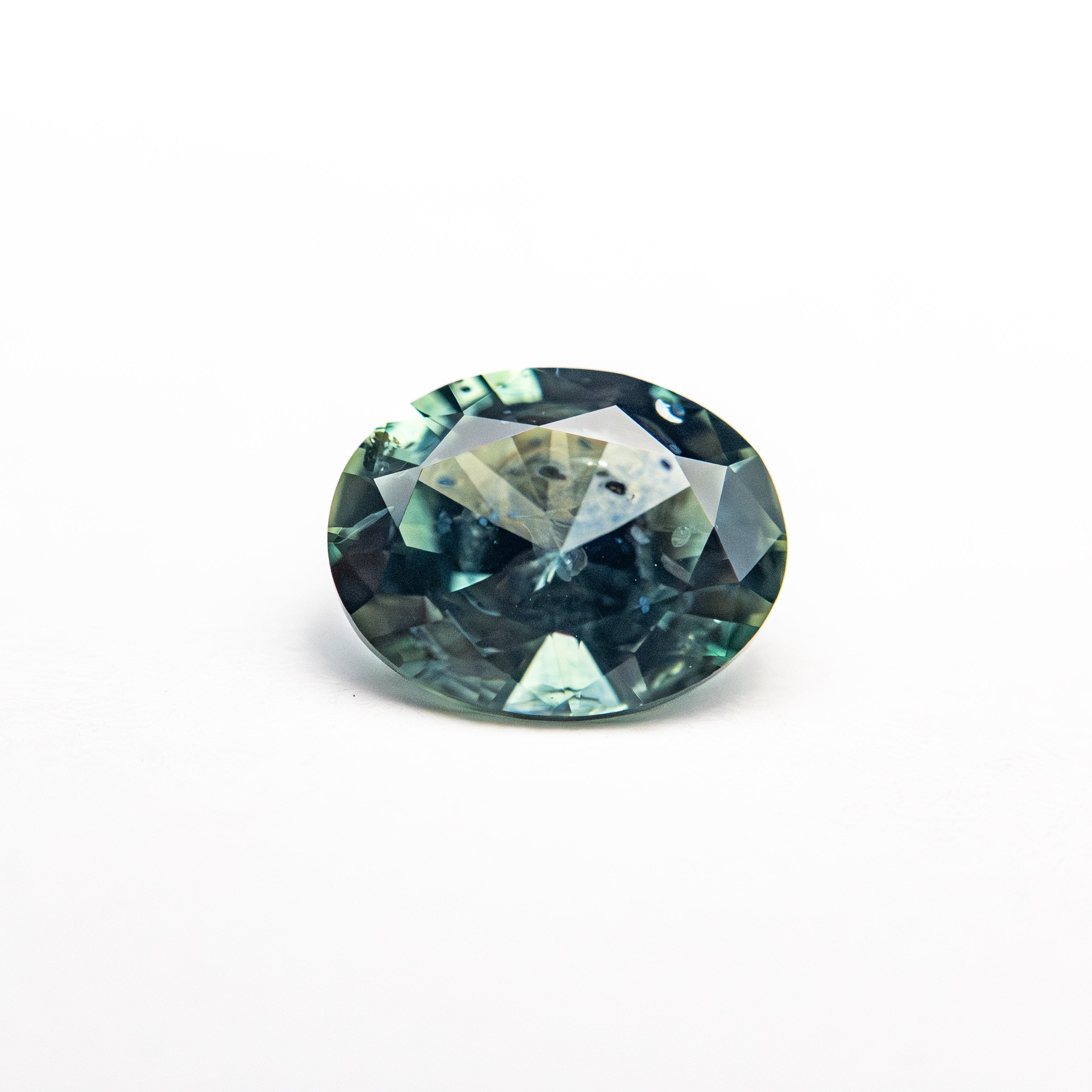 1.05ct 7.04x5.58x3.56mm Oval Brilliant Sapphire 26527-03