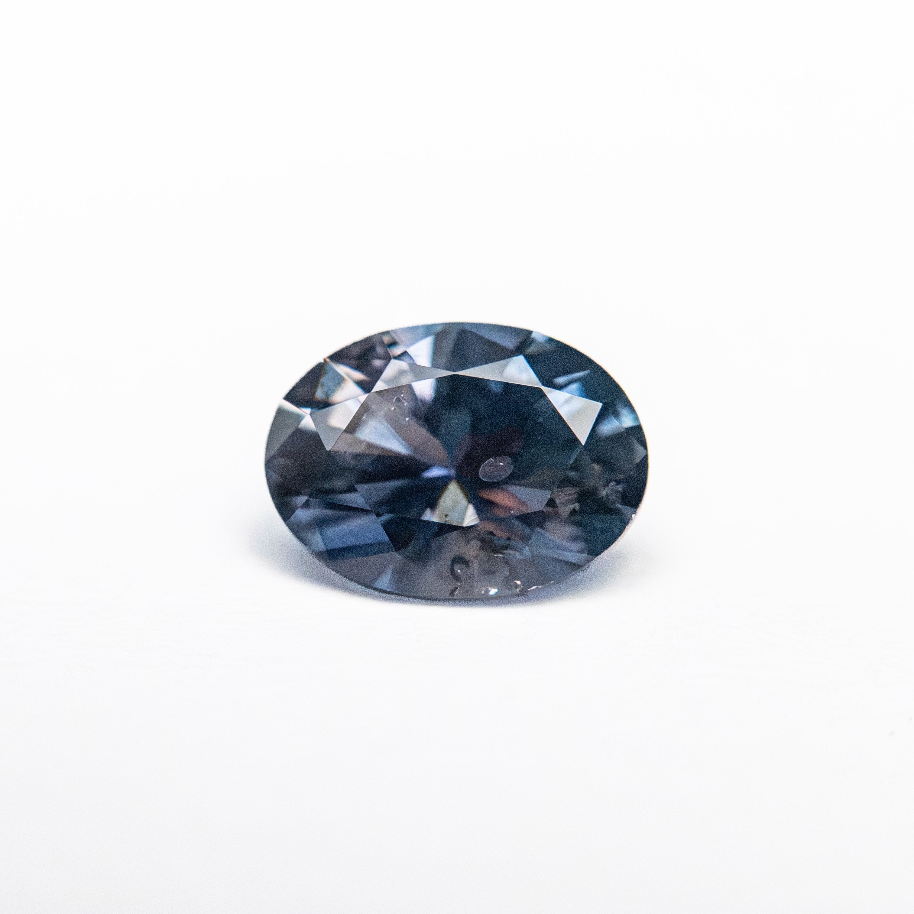 1.06ct 7.18x5.35x3.76mm Oval Brilliant Sapphire 26669-01