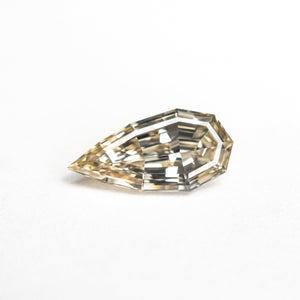 1.00ct 10.21x5.14x2.94mm VS1 C4 Geo Pear Step Cut 27082-15