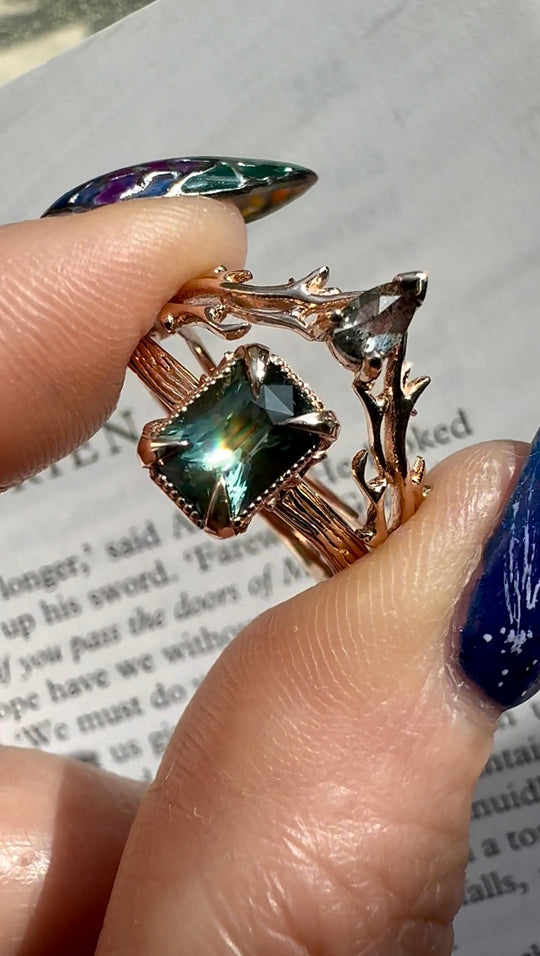 1.57ct Parti Sapphire Ashryver 14k Gold