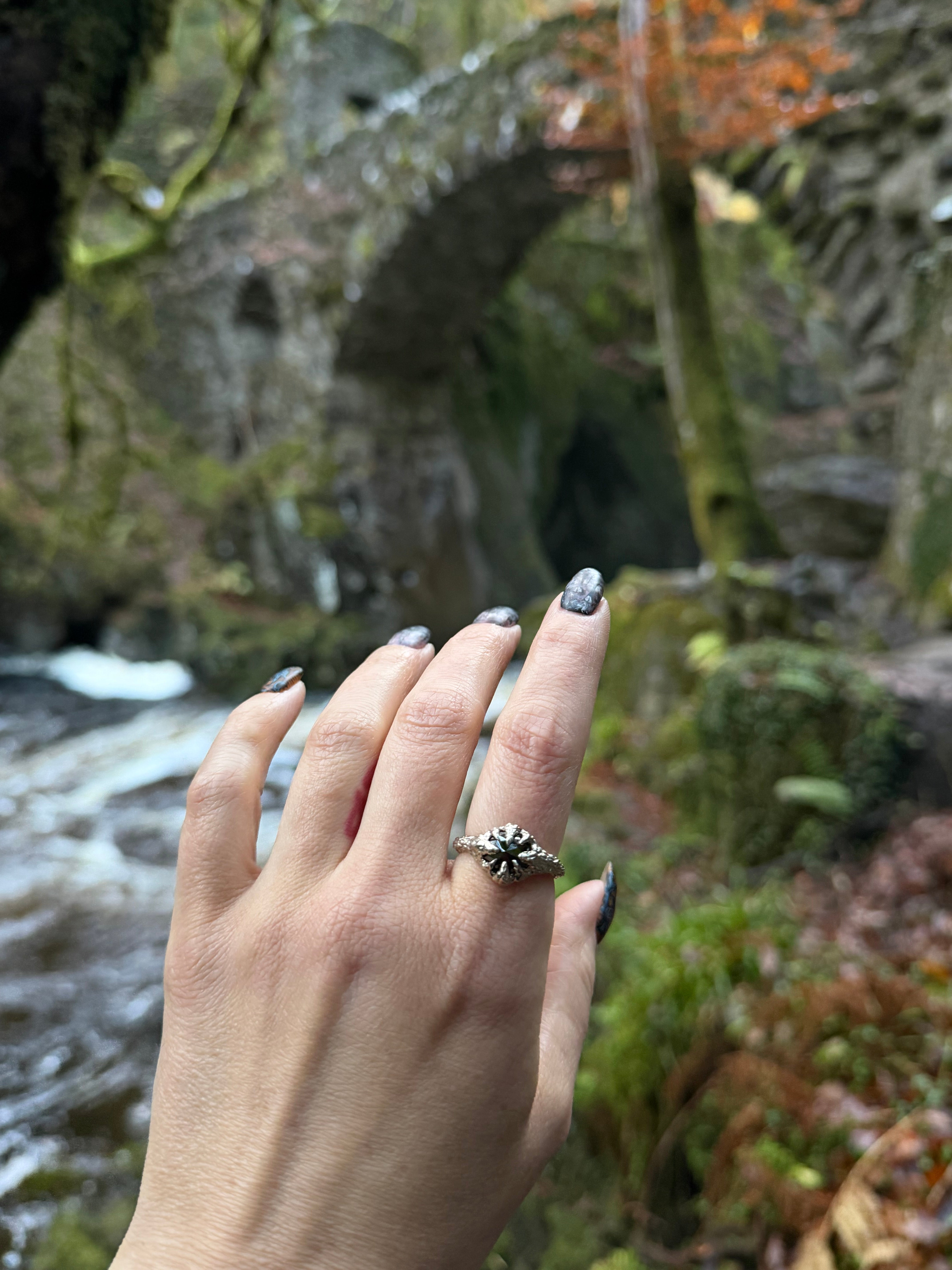 1.90ct Diamond Silver Flames Ring