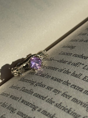 0.79ct Sapphire Thorns + Roses