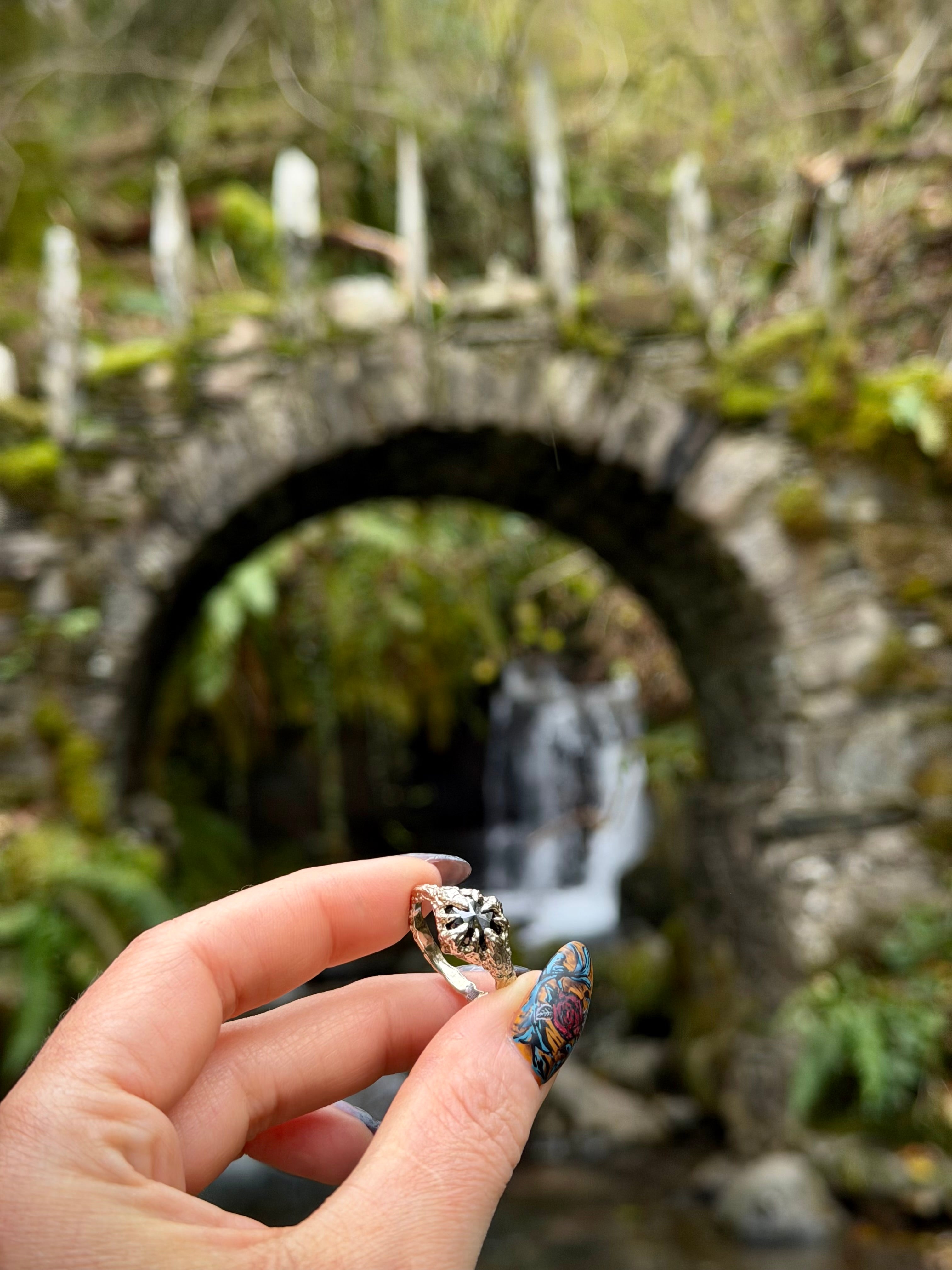 1.90ct Diamond Silver Flames Ring