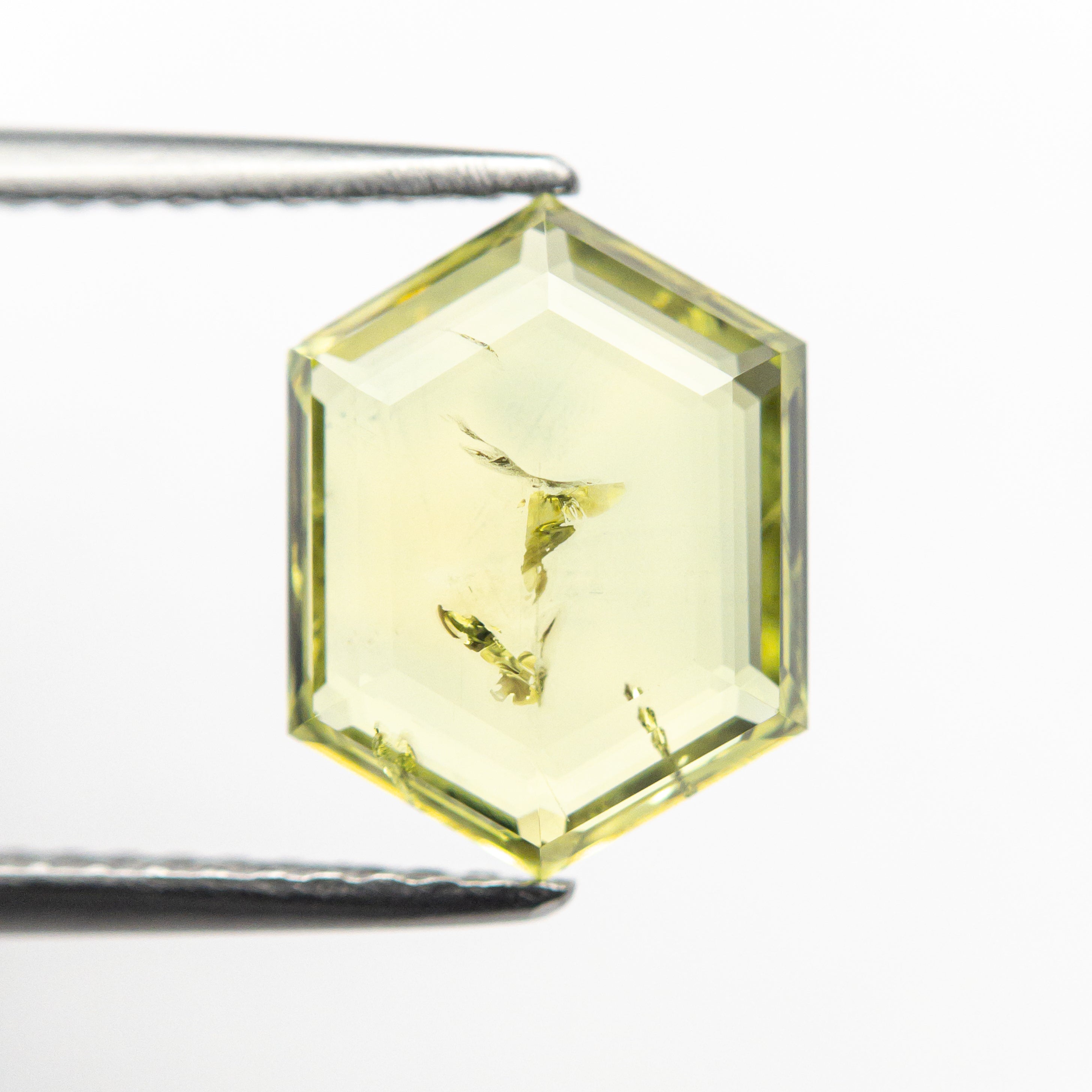 2.60ct 10.06x7.65x2.77mm Hexagon Portrait Cut Sapphire 21603-16