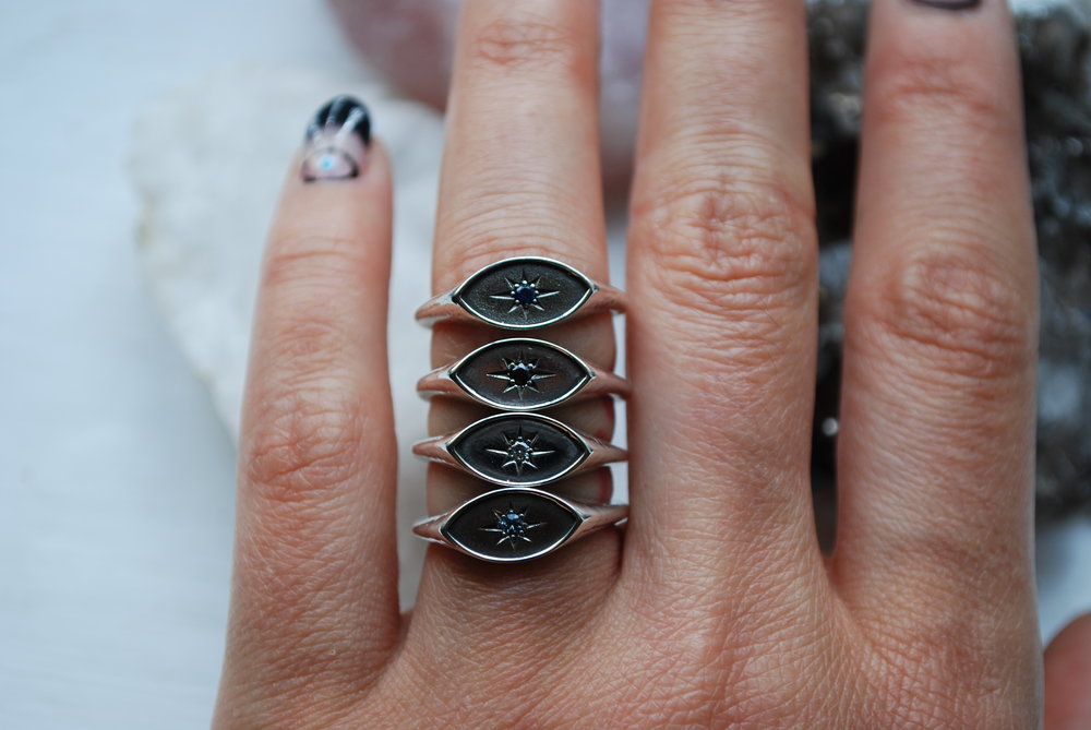 Starry-Eyed Signet