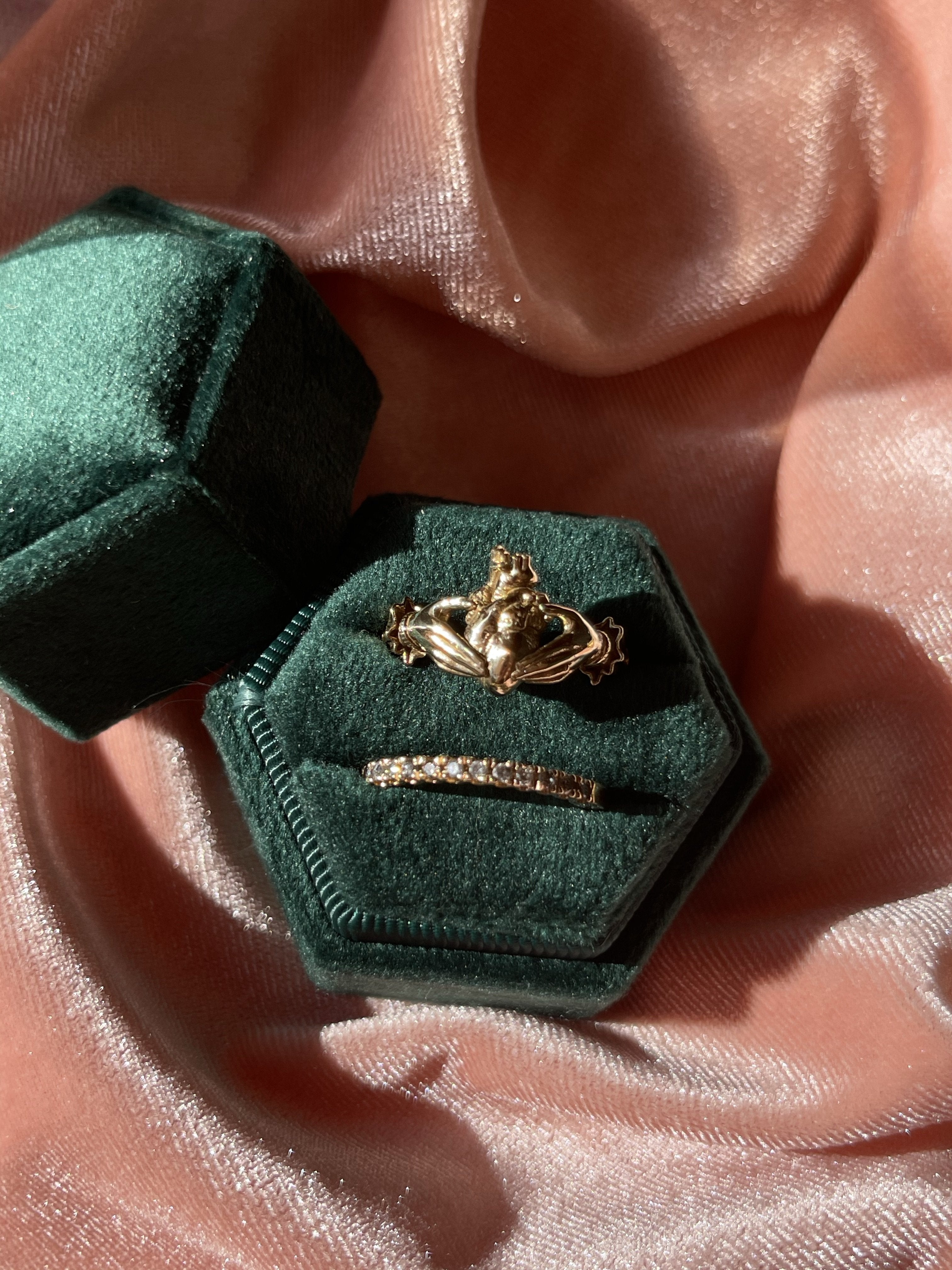 Love’s Faithful Vow Ring