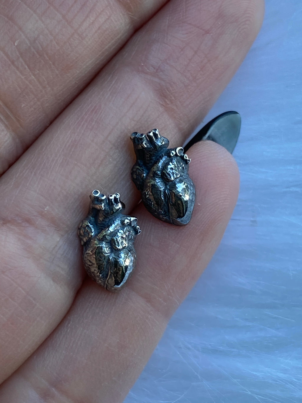 Anatomical Heart Studs