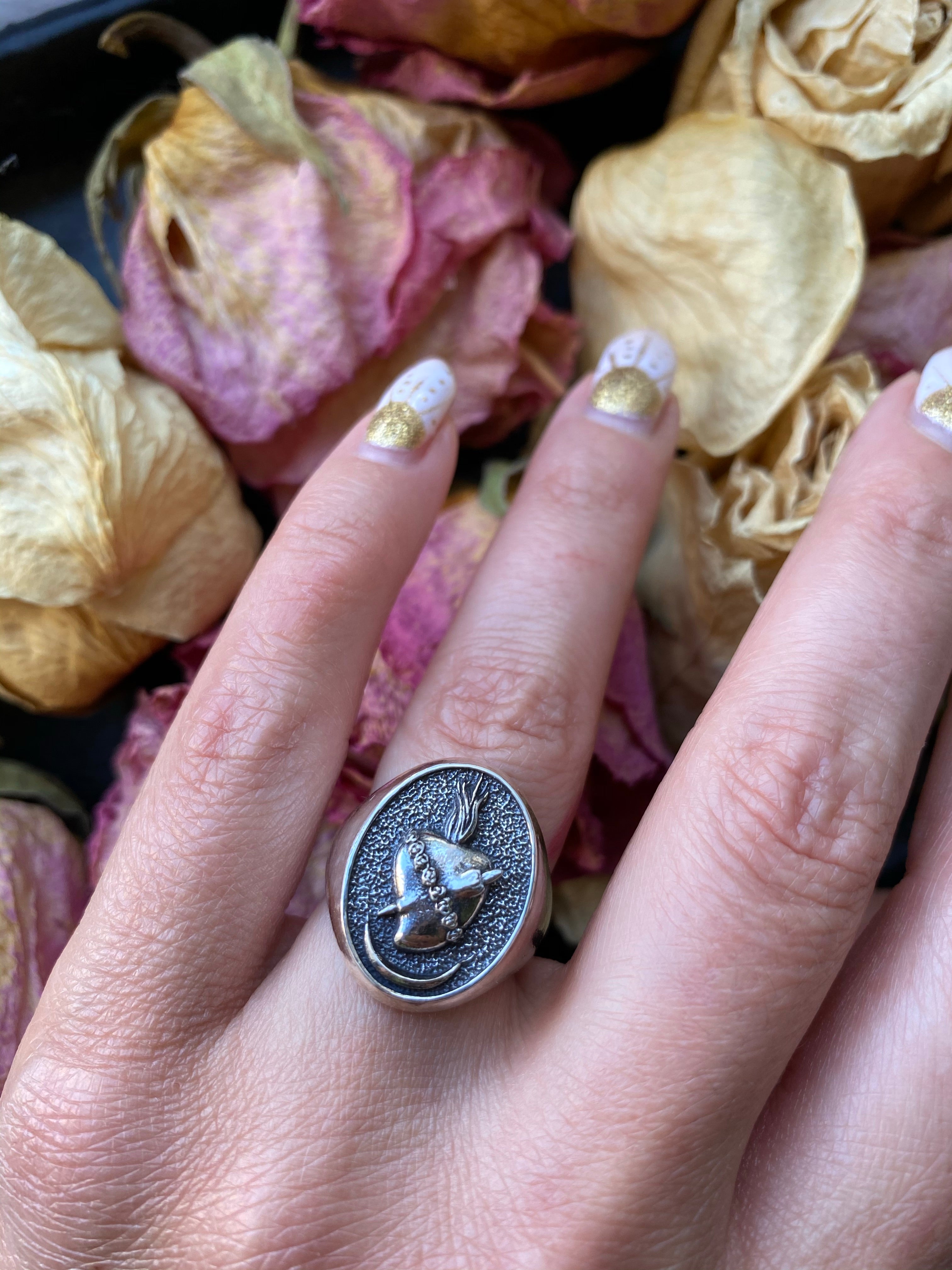 Capulet’s Tomb Signet Ring